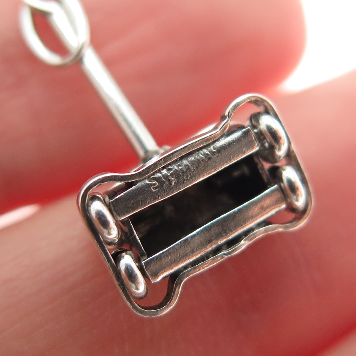 925 Sterling Silver Antique Vacuum Cleaner Movable Minimalist 3D Charm Pendant