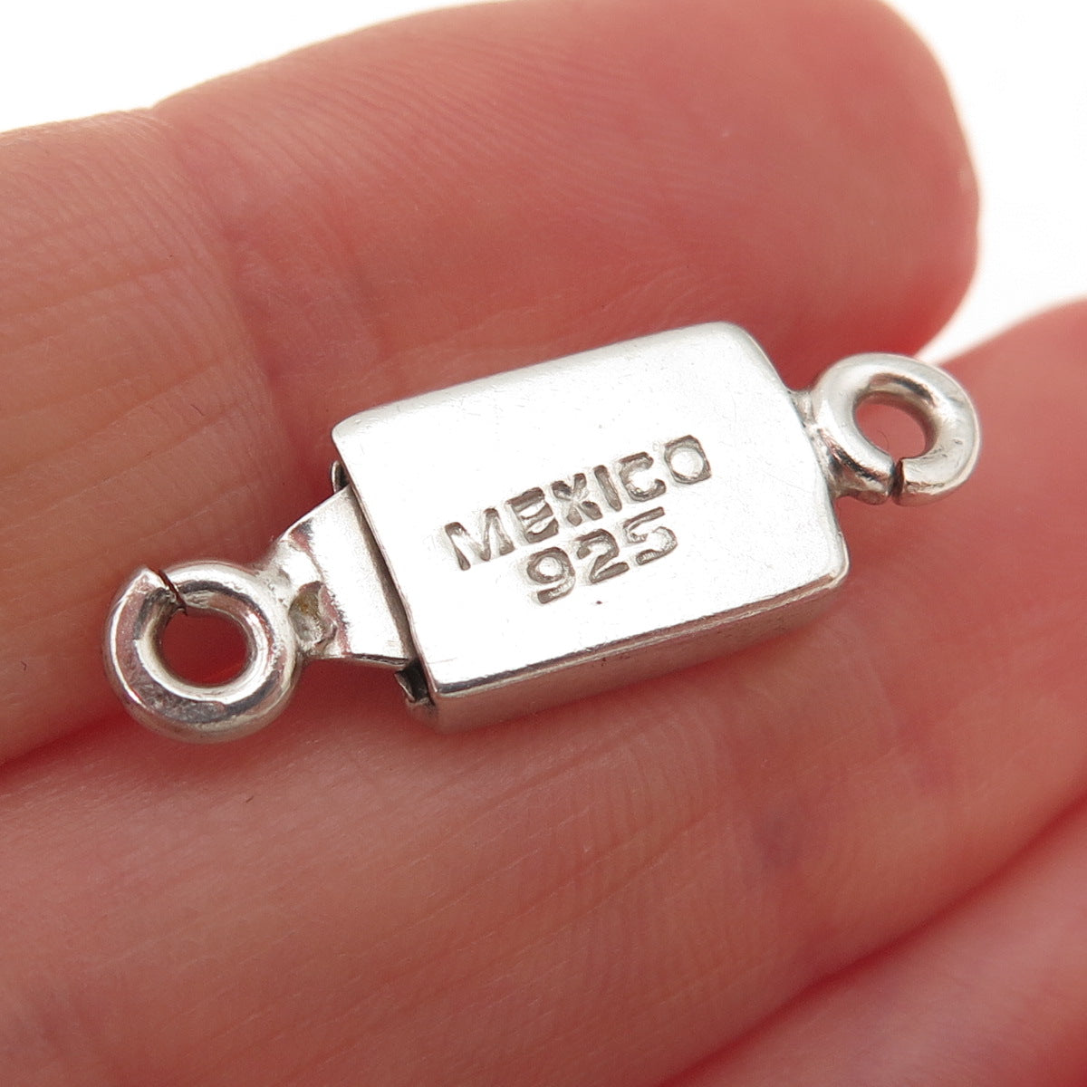 925 Sterling Silver Vintage Mexico Bracelet / Necklace Box Lock Clasp