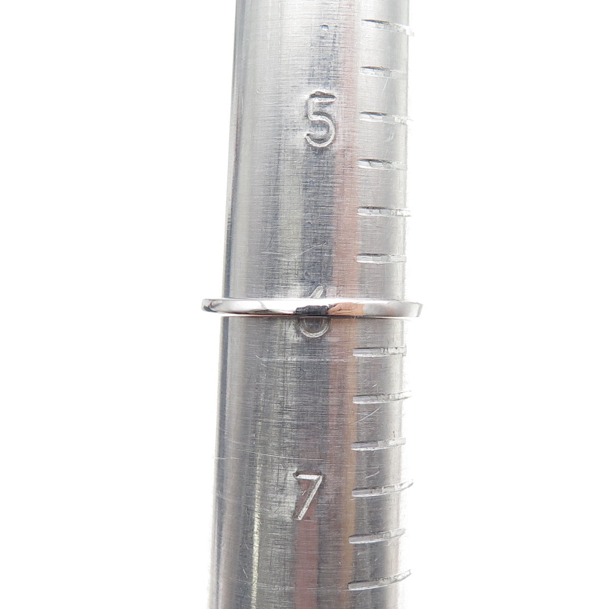 925 Sterling Silver Round-Cut C Z Engagement Ring Size 6