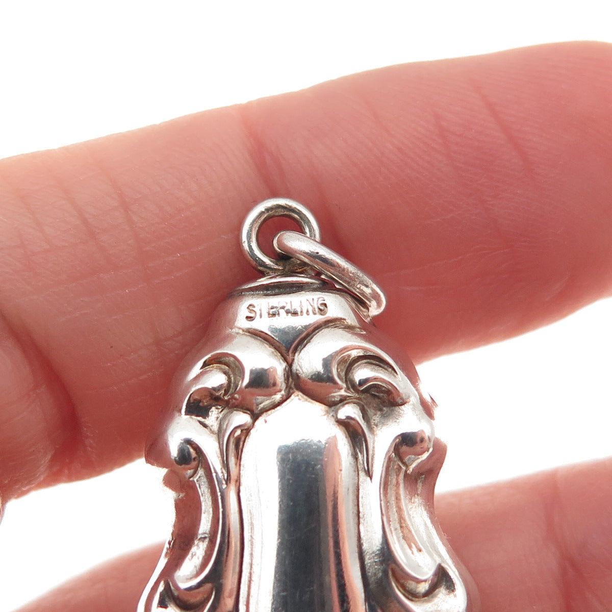 Wallace 925 Sterling Silver Vintage 1973 Grand Victorian Charm Pendant