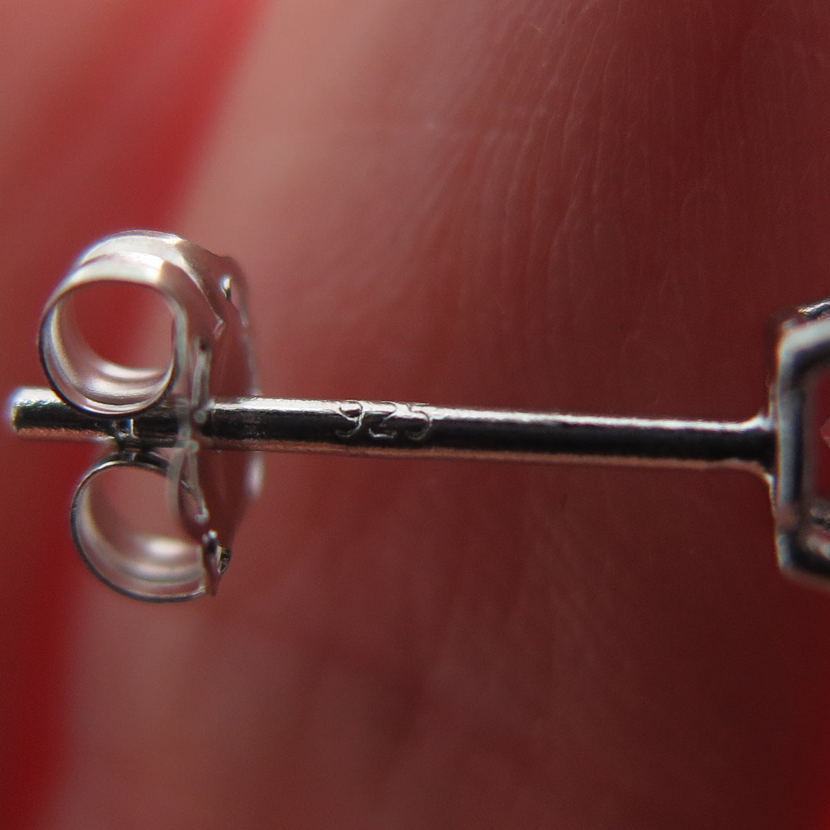 925 Sterling Silver Round-Cut C Z Stud Earrings