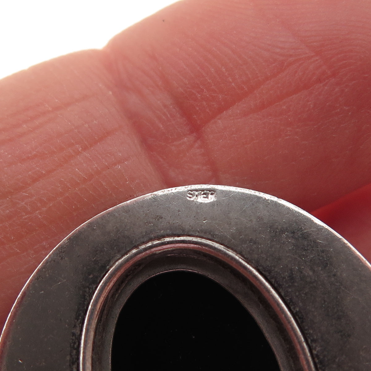 925 Sterling Silver Vintage Real Black Onyx Engraved Floral Charm Pendant