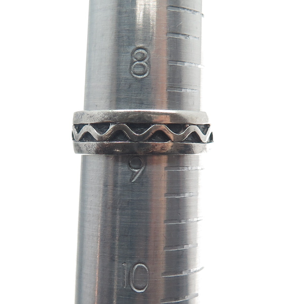 925 Sterling Silver Vintage Zig Zag All Around Oxidized Band Ring Size 9