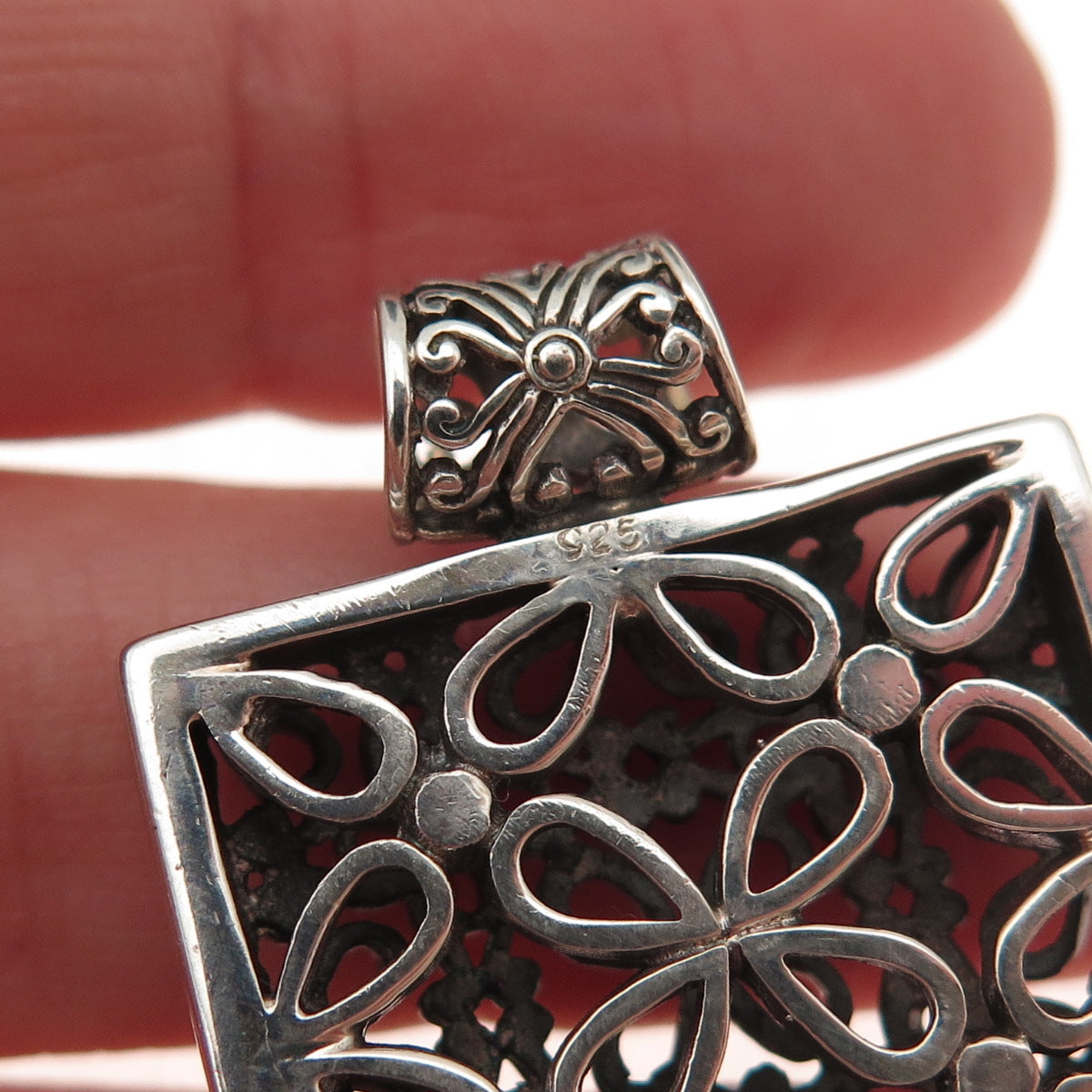 925 Sterling Silver Vintage Floral Oxidized Pendant