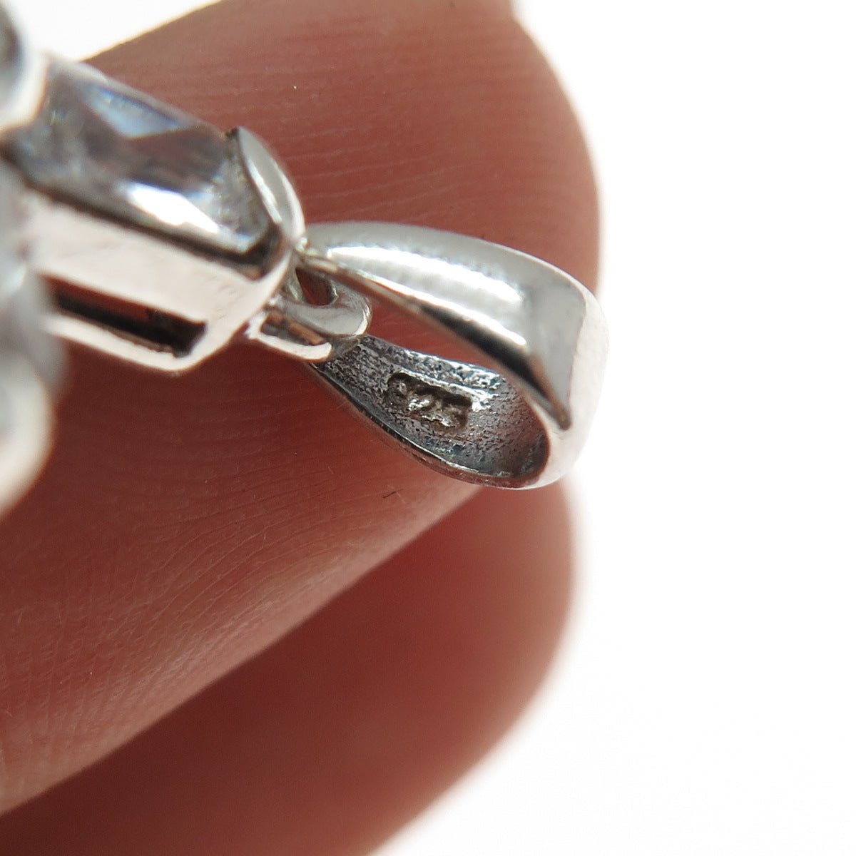 925 Sterling Silver Vintage Radiant & Round-Cut C Z Cross Charm Pendant