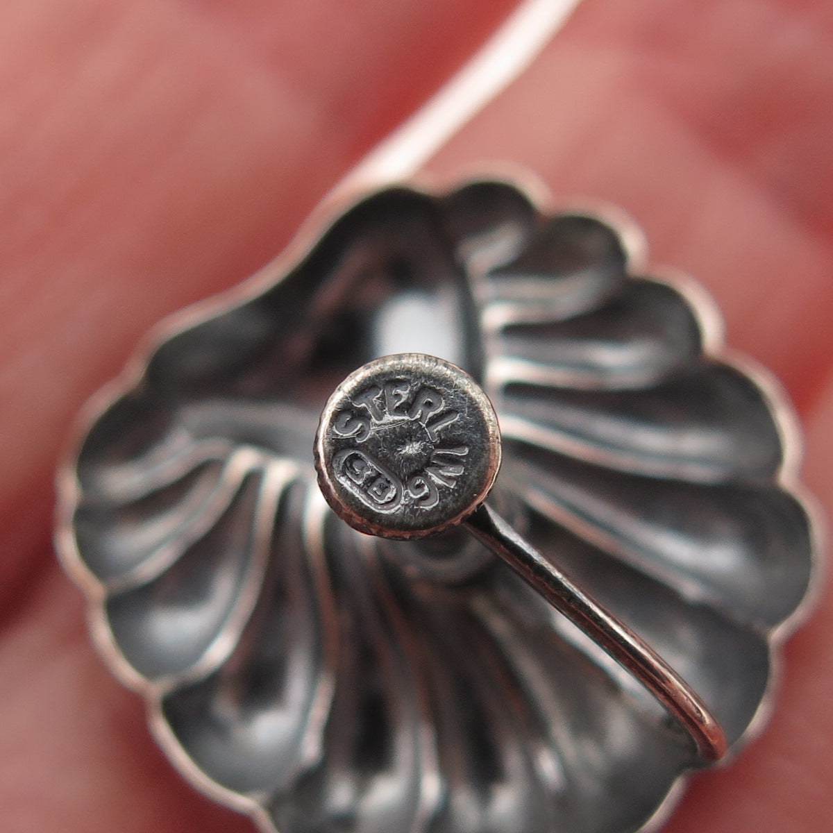 925 Sterling Silver Antique Art Deco Seashell Oxidized Screw Back Earrings