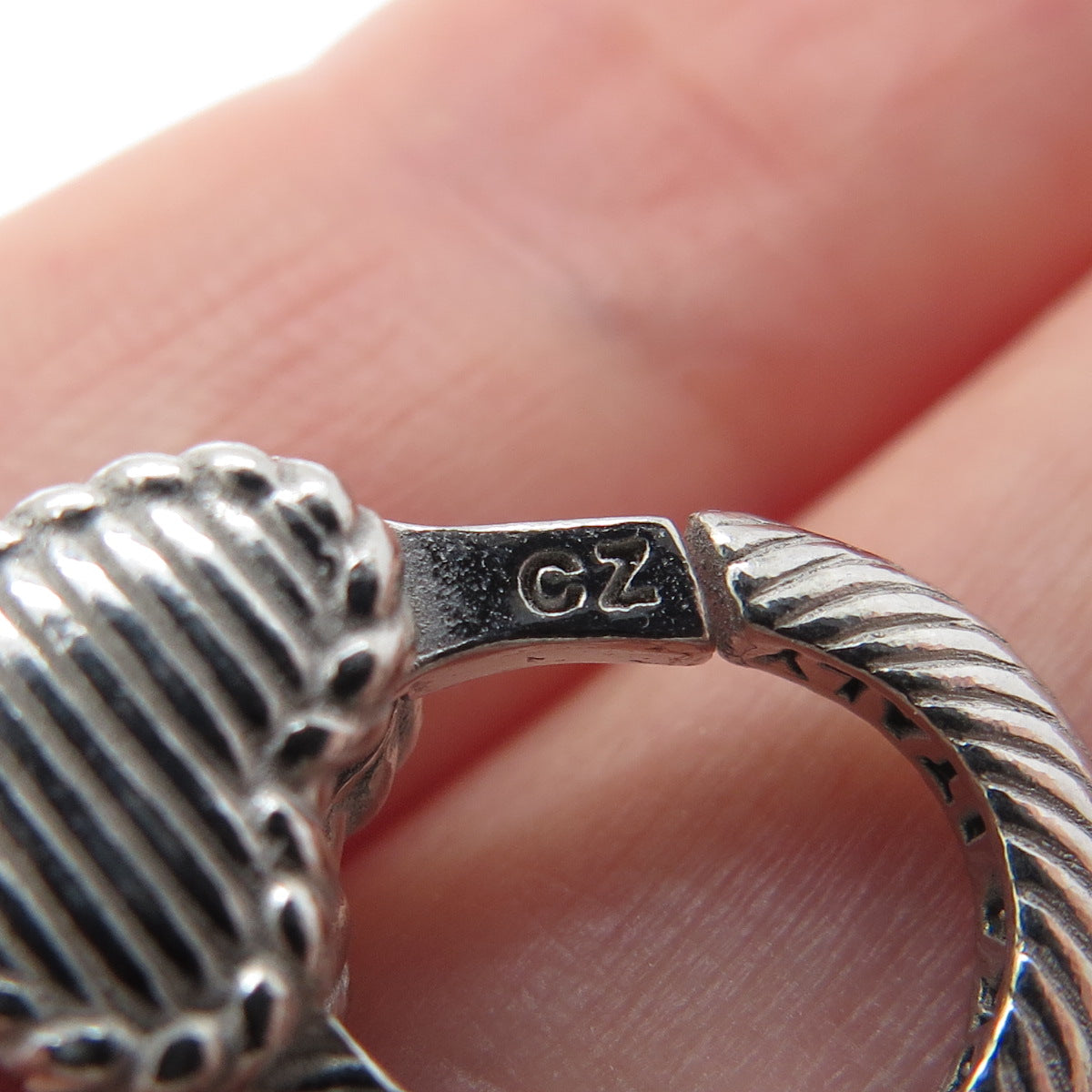 JUDITH RIPKA 925 Sterling Silver Round-Cut C Z Multi-Circle Link Bracelet 7"