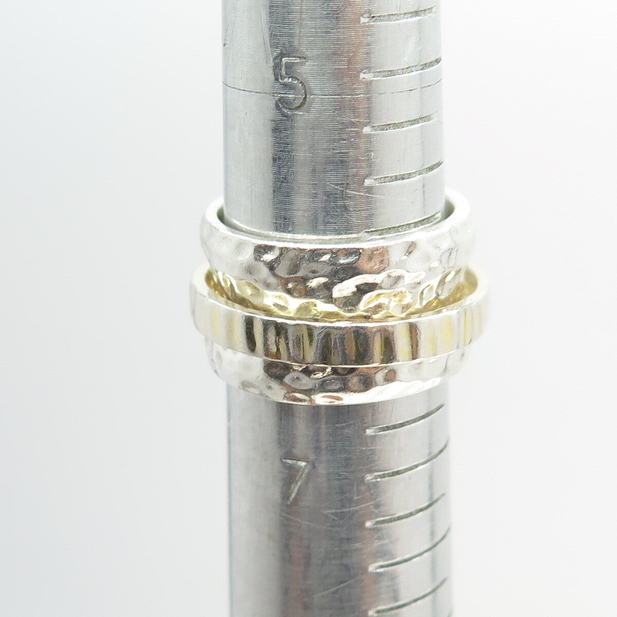 SILPADA 925 Sterling Silver 2-Tone Vintage Hammered Rotating Band Ring Size 6.5