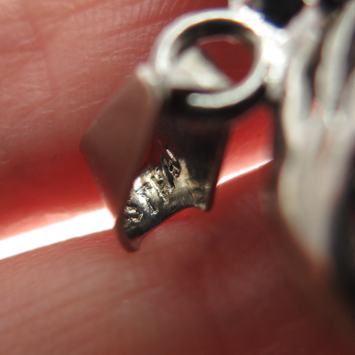 925 Sterling Silver Vintage Modernist Ornate Heart Oxidized Pendant