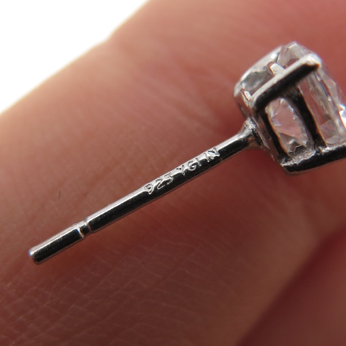 925 Sterling Silver Round-Cut C Z Stud Earrings