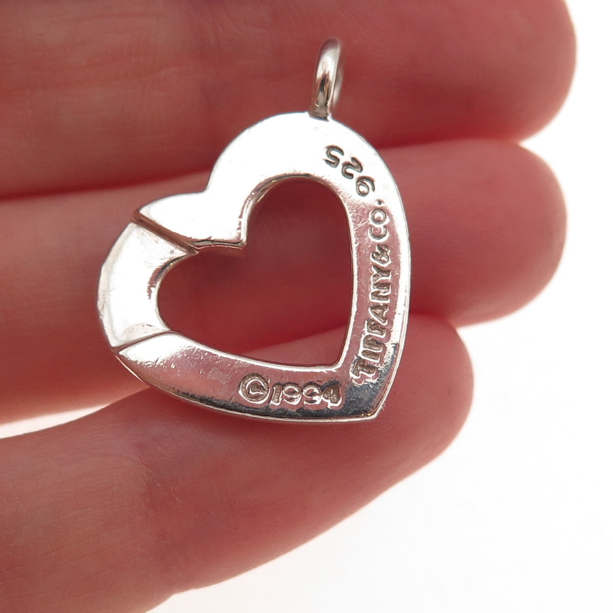 Tiffany & Co. 925 Sterling Silver Vintage 1994 Heart & Arrow Toggle Lock Clasp