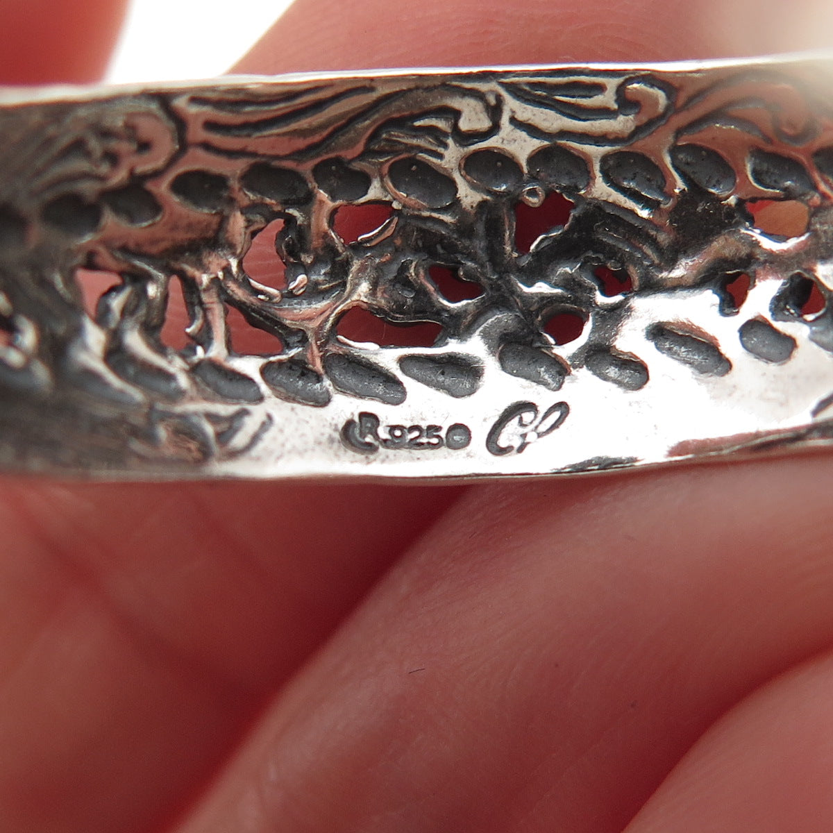 Carolyn Pollack 925 Sterling Silver Vintage Floral Oxidized Hoop Earrings