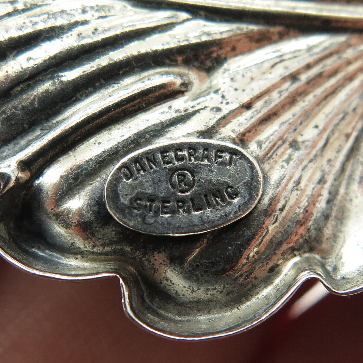 DANECRAFT 925 Sterling Silver Antique Art Deco Leaf Repousse Oxidized Pin Brooch