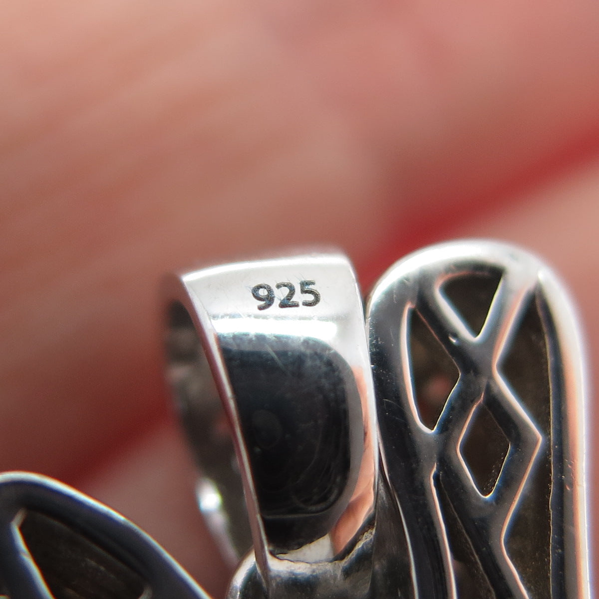 925 Sterling Silver Round-Cut C Z Sparkle Melted Letter Y Initial Charm Pendant