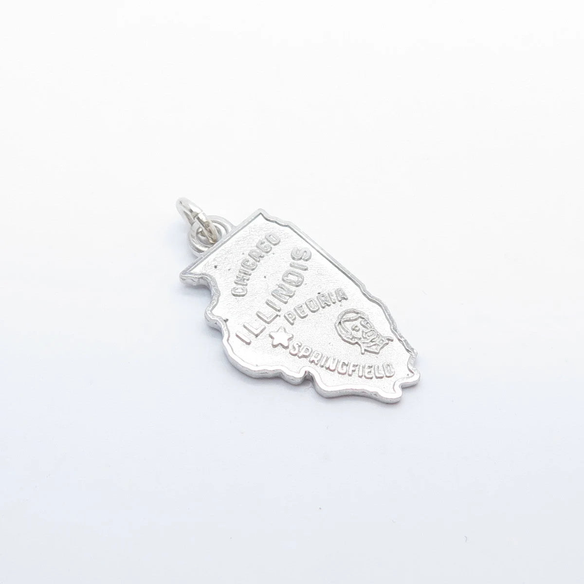 925 Sterling Silver Vintage Kinney "Illinois" State Map Charm Pendant