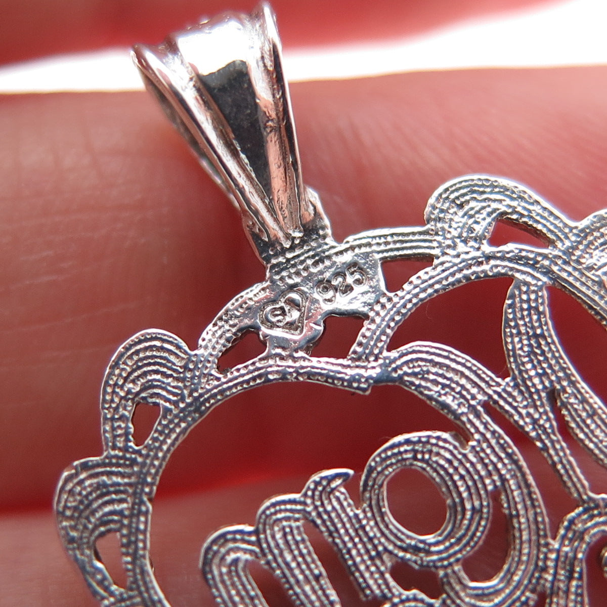 925 Sterling Silver Vintage Mom Heart Charm Pendant