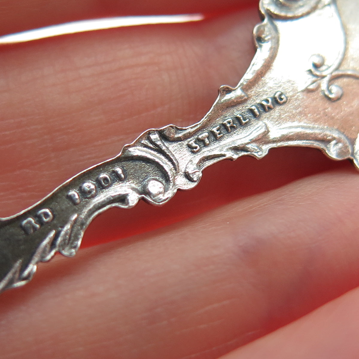 925 Sterling Silver Antique 1901 RD Canada Enamel Parliament Hill Coffee Spoon