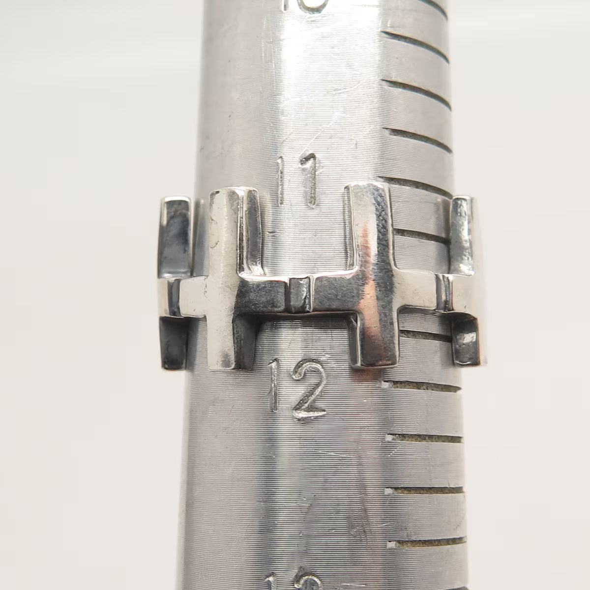 925 Sterling Silver Vintage Cross Band Ring Size 11.5