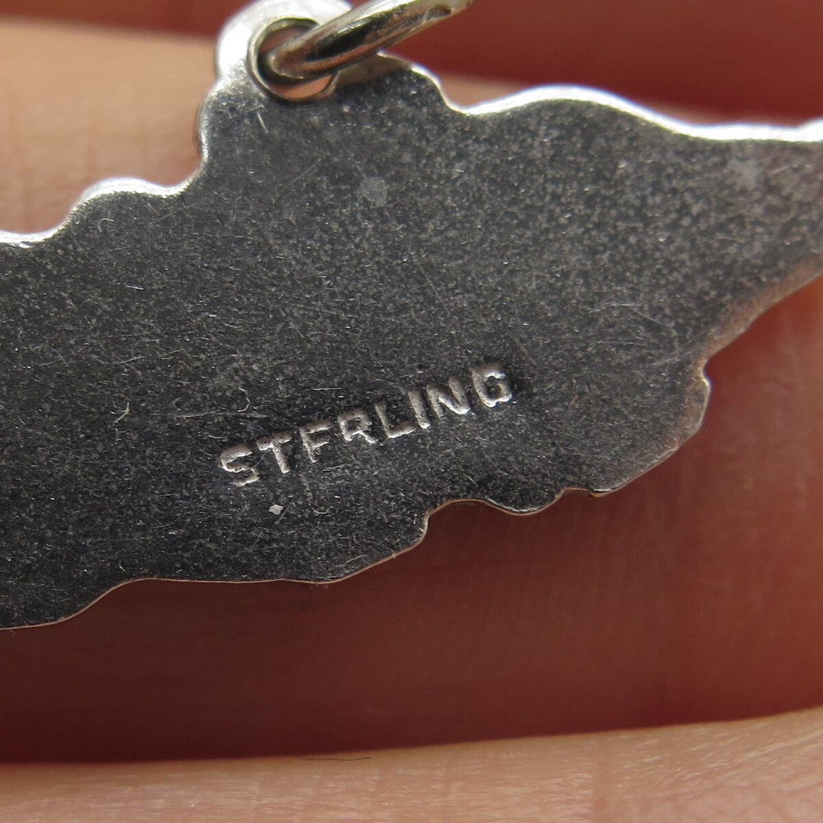 925 Sterling Silver Vintage Enamel New Providence Island Nassau Charm Pendant