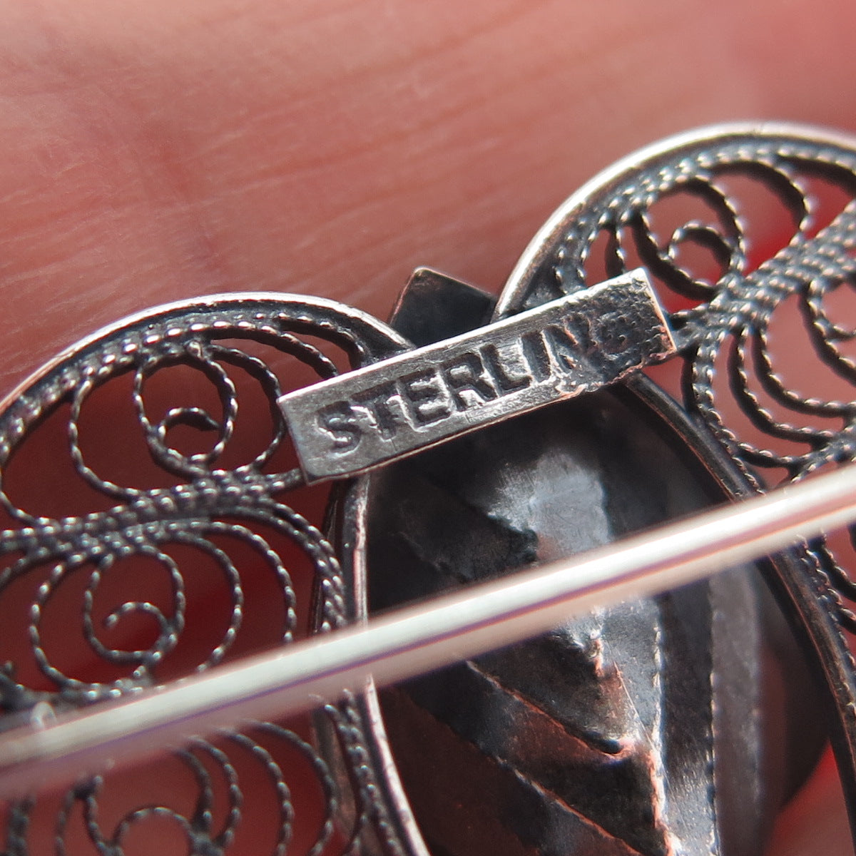925 Sterling Silver Antique Art Deco Calla Lily Filigree Heart Oxidized Brooch