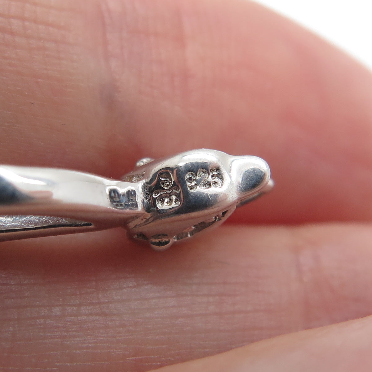 925 Sterling Silver Real Round-Cut Diamond Cat Charm Pendant