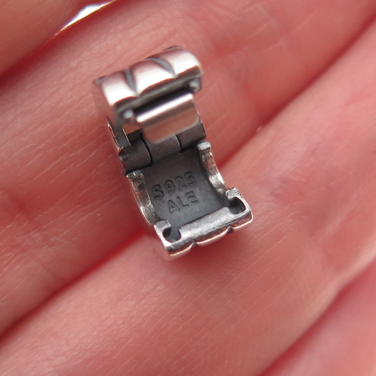 Pandora 925 Sterling Silver Sunburst Clip Charm
