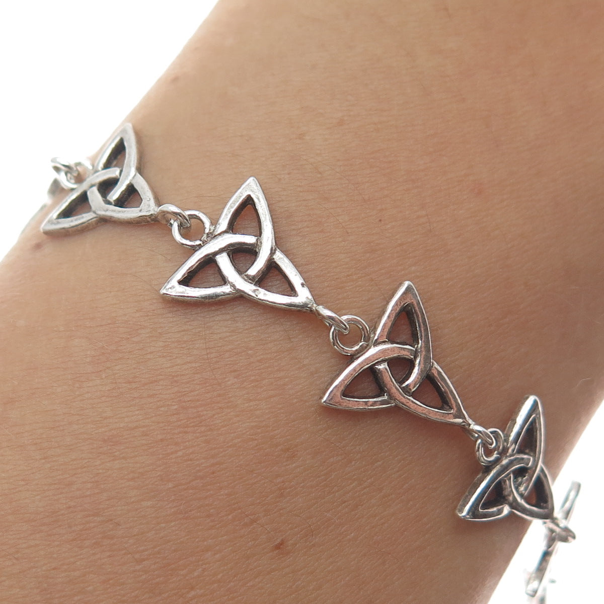 925 Sterling Silver Vintage Triquetra Celtic Link Bracelet 6.75"
