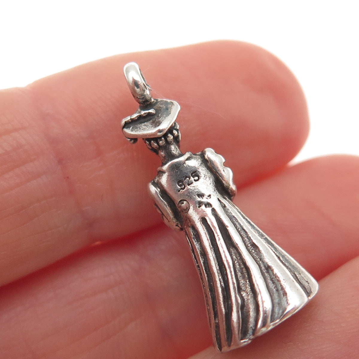 Sunwest 925 Sterling Silver Vintage Graduation Oxidized 3D Charm Pendant