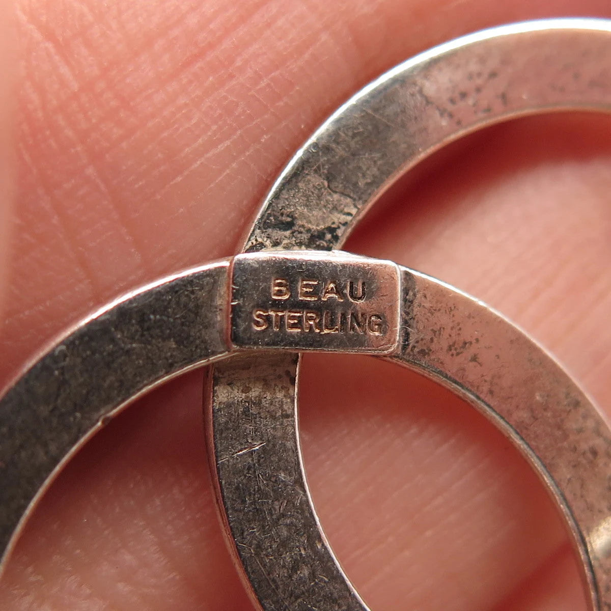 925 Sterling Silver Vintage Beau Ribbed Double Circle Pin Brooch