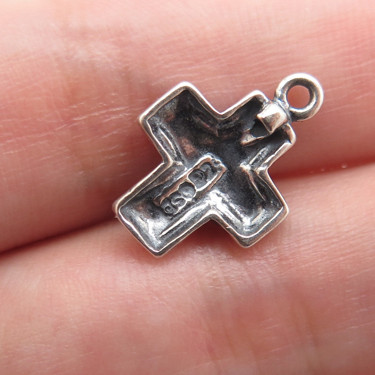 SIDNEY EVAN 925 Sterling Silver Vintage Cross Oxidized Minimalist Charm Pendant
