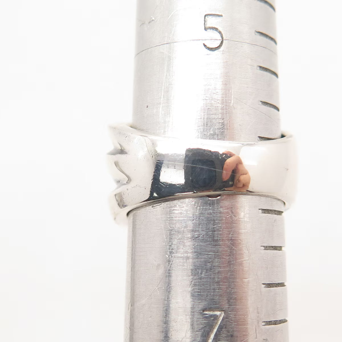 925 Sterling Silver Vintage Chapal-Zenray Inc. Ribbed Ring Size 6
