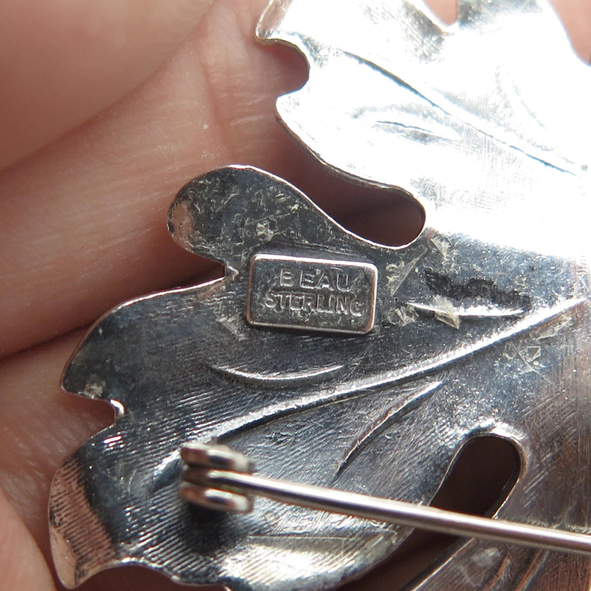 BEAU 925 Sterling Silver Vintage Handmade Textured Leaf Pin Brooch