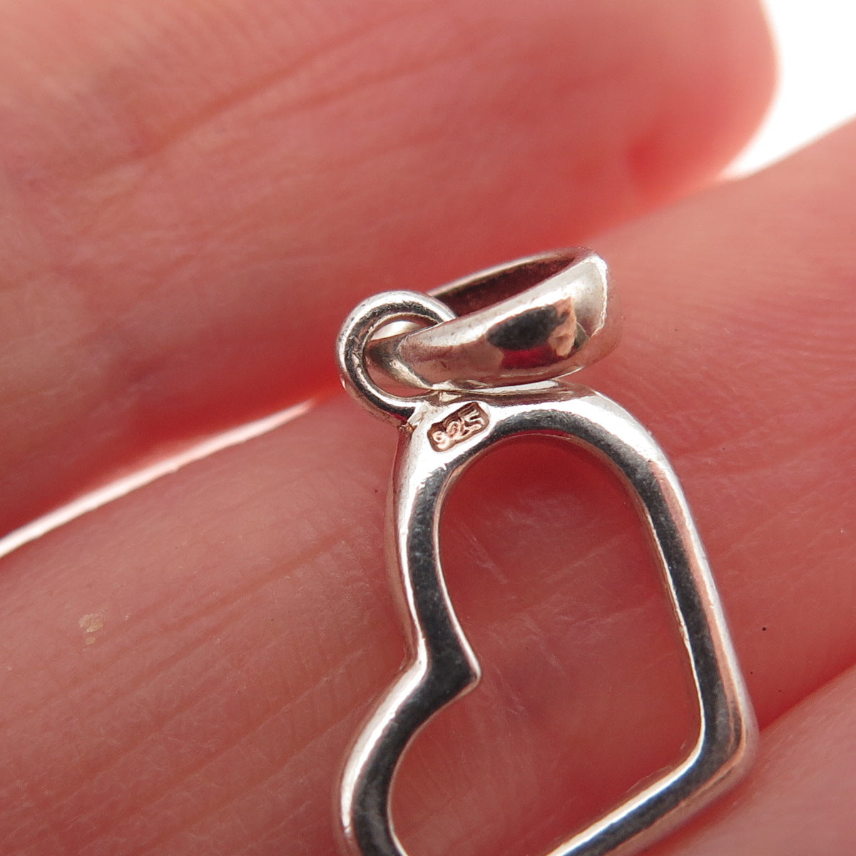 925 Sterling Silver Vintage Open Heart Mini Charm Pendant