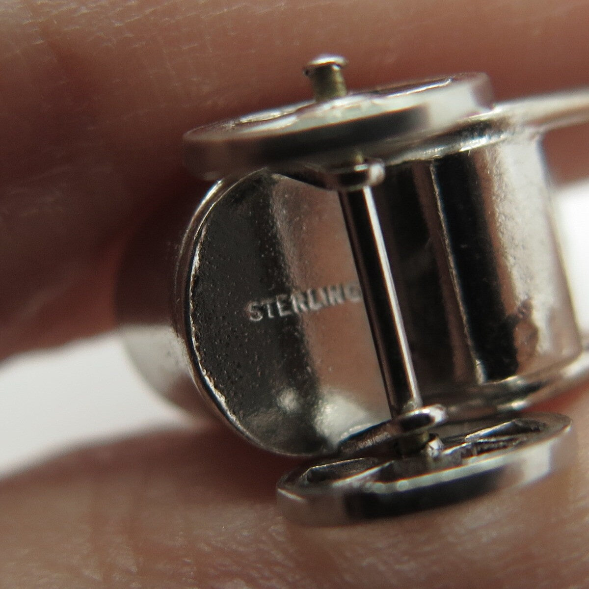 925 Sterling Silver Antique Art Deco Wheeled Cart Moveable 3D Charm Pendant