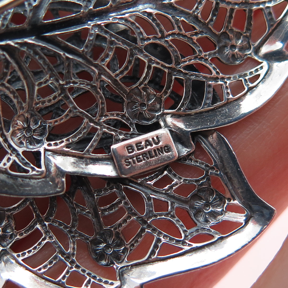 BEAU 925 Sterling Silver Vintage Floral Leaf Filigree Oxidized Pin Brooch