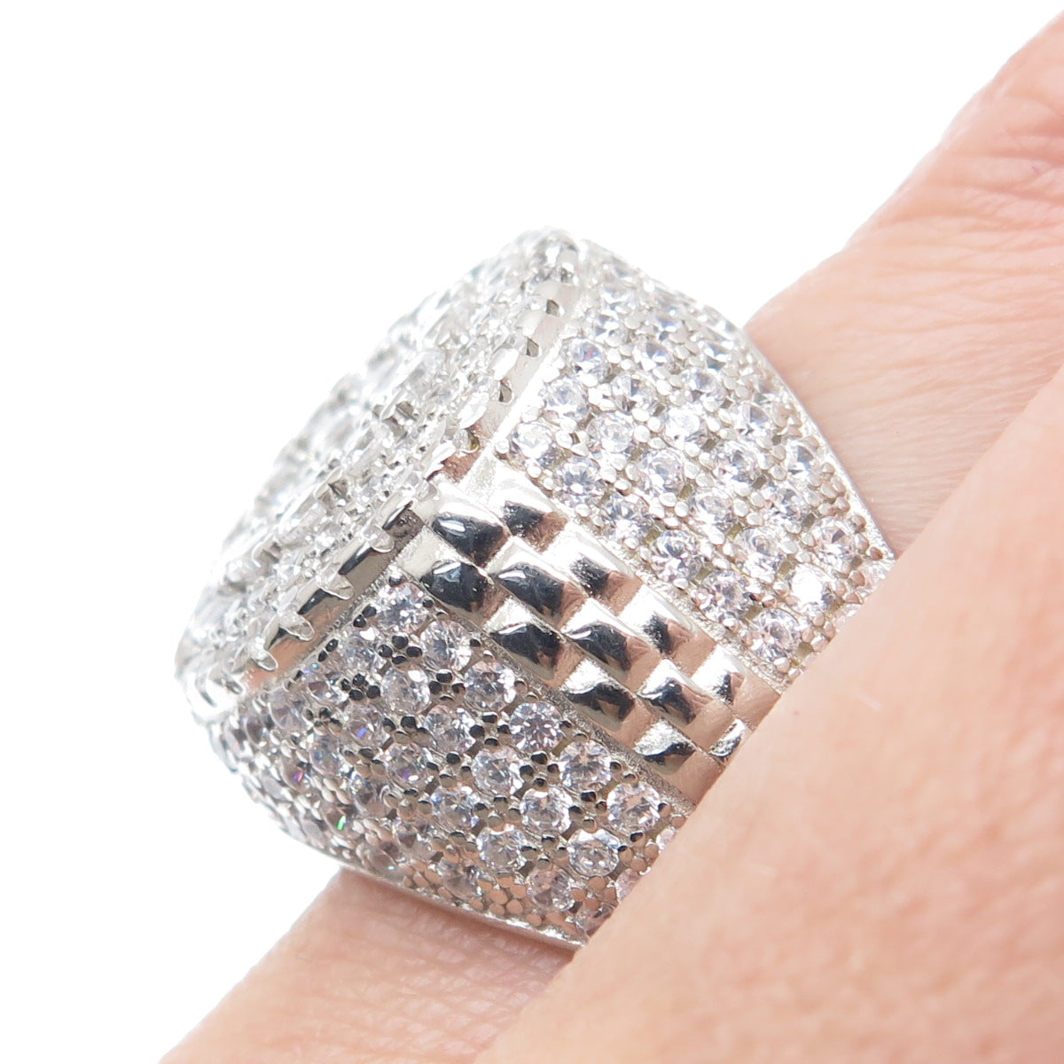 925 Sterling Silver Round-Cut Shaped C Z Sparkle Domed Ring Size 12