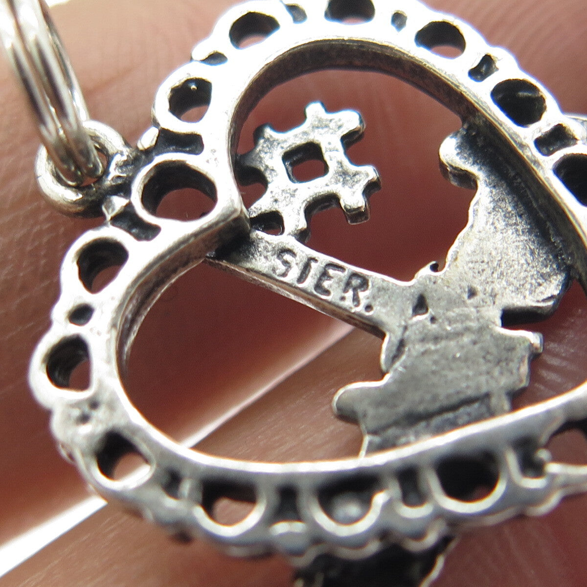 925 Sterling Silver Vintage "#1 Grandma" Heart Oxidized Charm Pendant