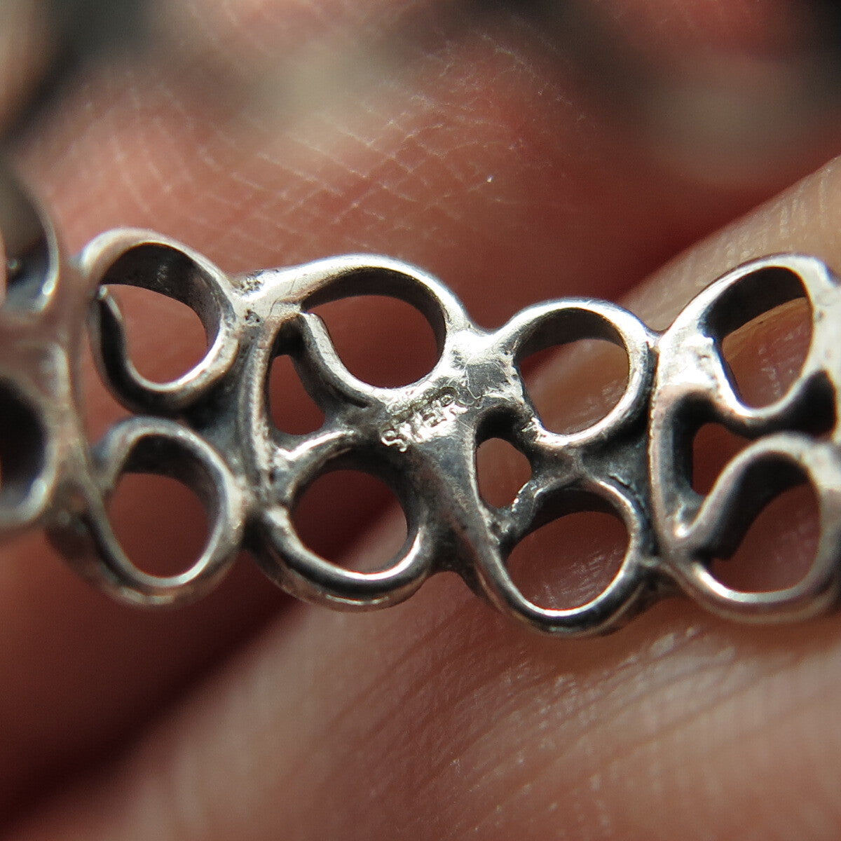 925 Sterling Silver Vintage Modernist Swirl Oxidized Ring Size 6.75