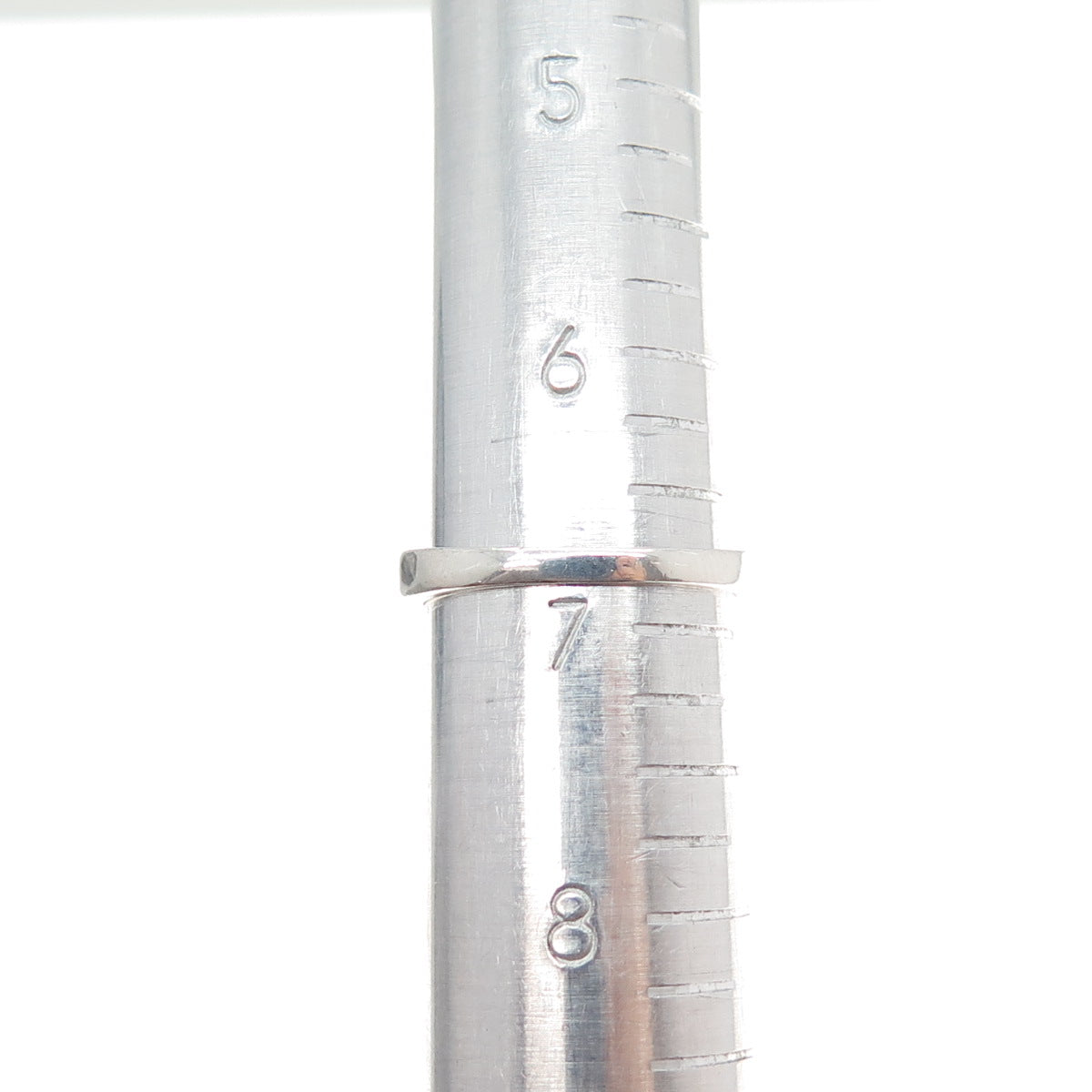 925 Sterling Silver Round-Cut C Z Ring Size 6.75