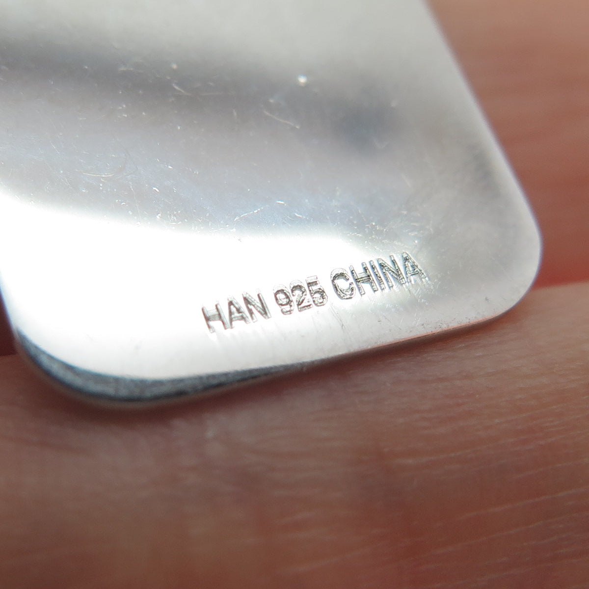 HAN Sterling Silver Real Round-Cut Diamond Believe In Tomorrow Bow Charm Pendant