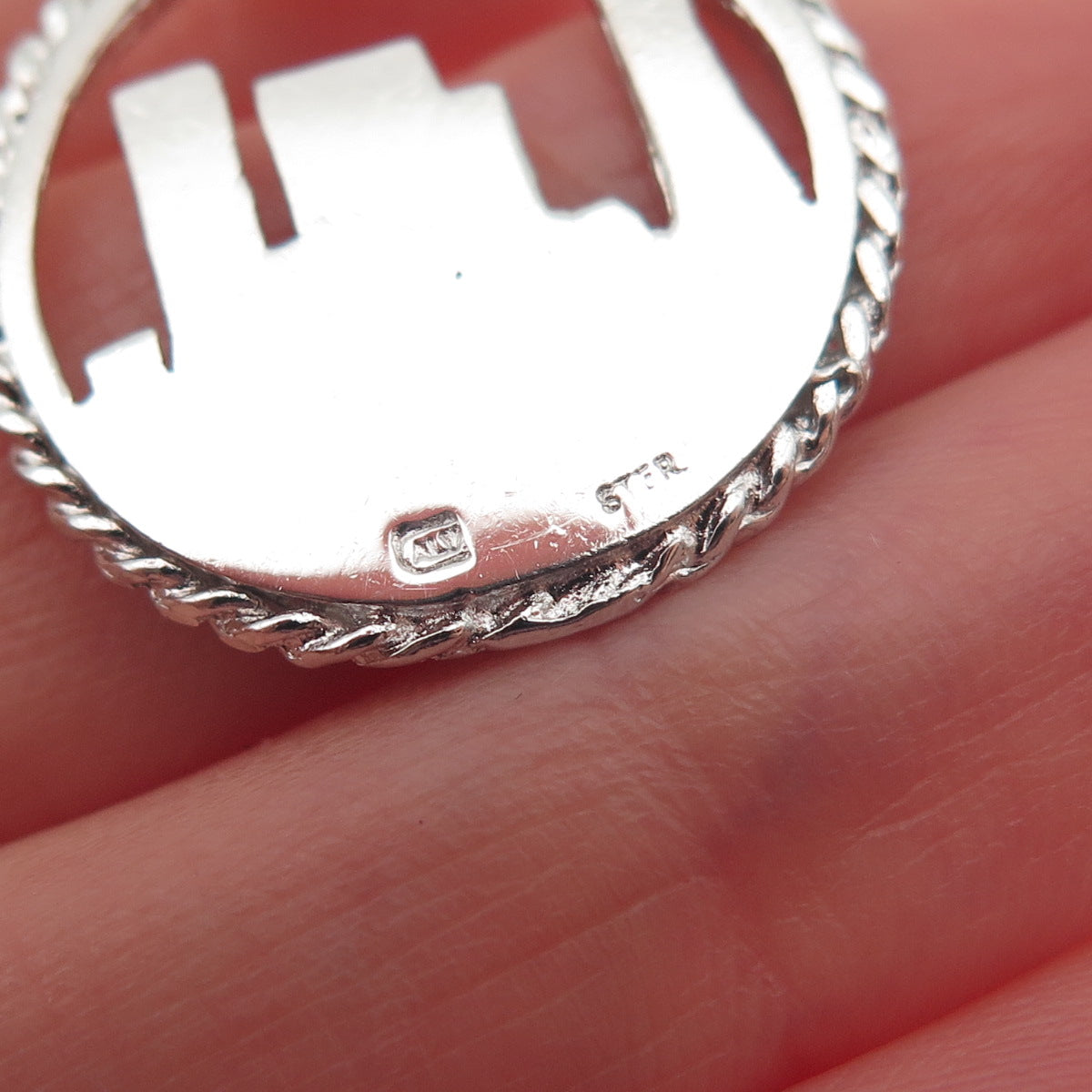 925 Sterling Silver Vintage Toronto Skyline Charm Pendant