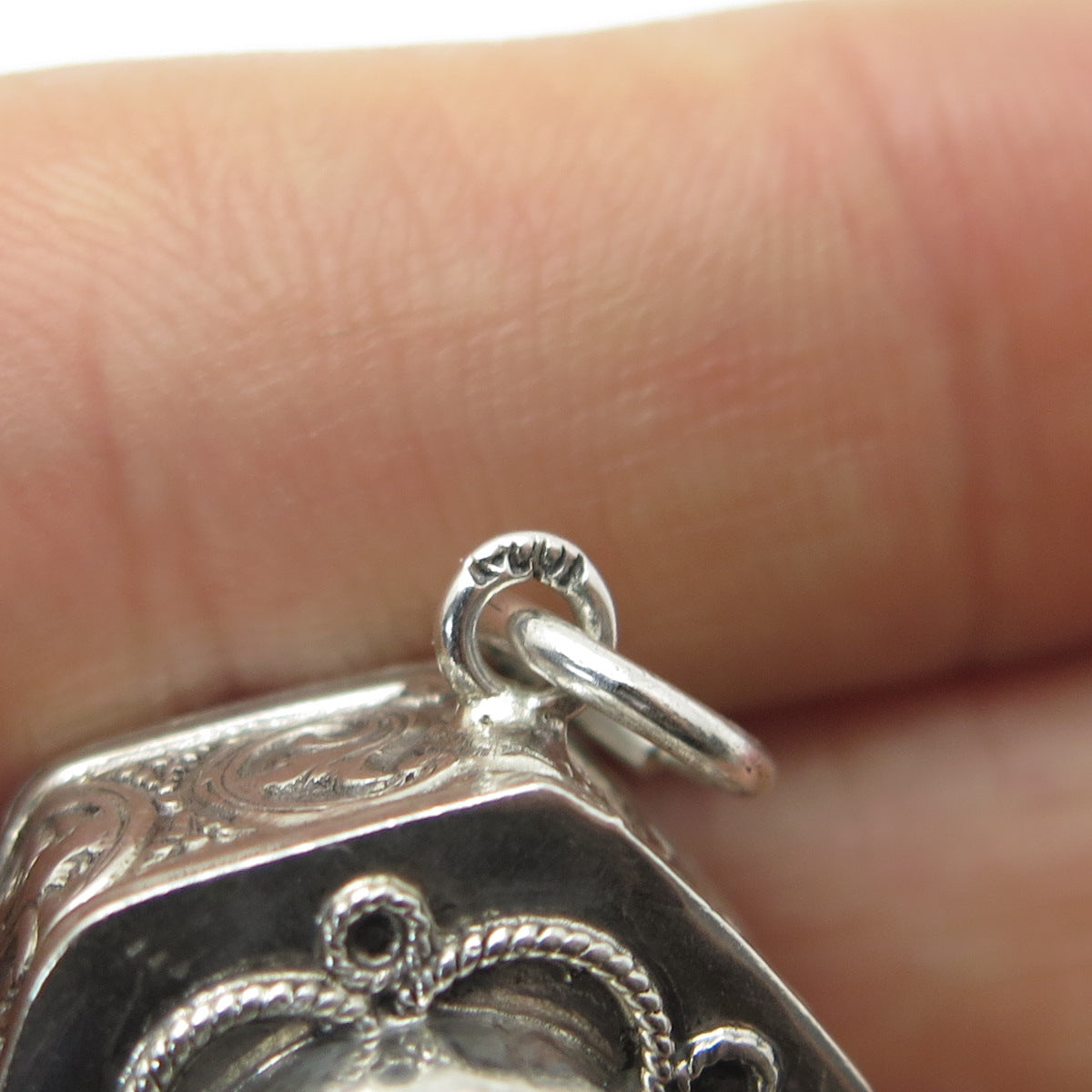 800 Silver Antique Art Deco Real Green Onyx & Lapis Filigree Dual Sided Pendant