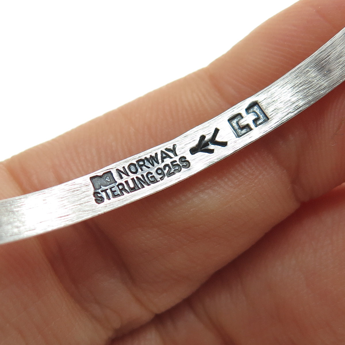 ERLING CHRISTOFFERSEN 925S Sterling Silver Vintage Norway Bangle Bracelet 7.25"