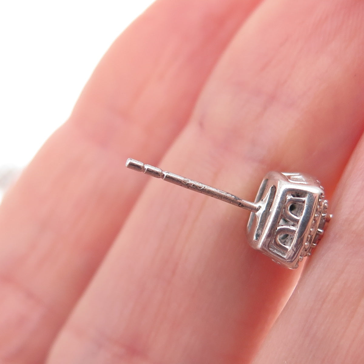 925 Sterling Silver Real Round-Cut Diamond Stud Earrings