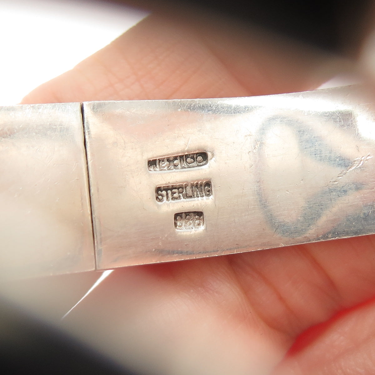 925 Sterling Silver Vintage Mexico Turquoise Modernist Bangle Bracelet 7.25"