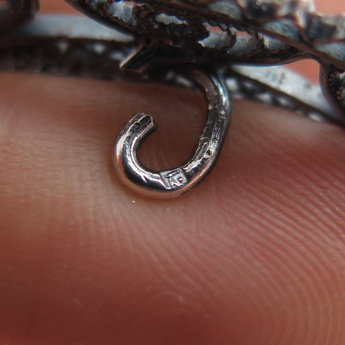 800 Silver Vintage Egypt Storyteller Filigree Oxidized Pin Brooch