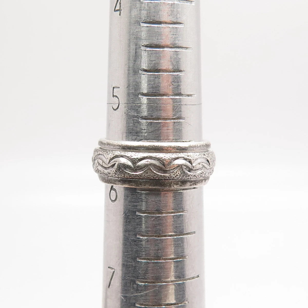 925 Sterling Silver Vintage Tribal Pattern Rotating Band Ring 6