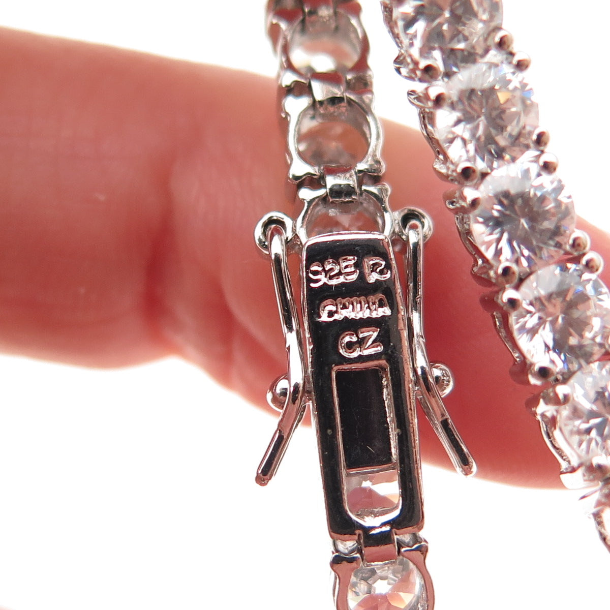 Ross Simons 925 Sterling Silver Round-Cut C Z Tennis Link Bracelet 7.5"
