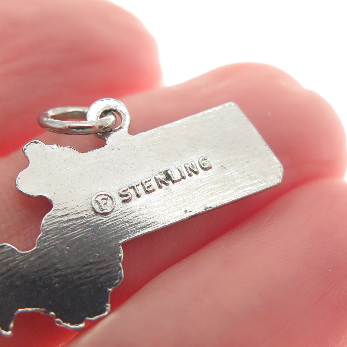 FRENCH & FRANKLIN 925 Sterling Silver Vintage Massachusetts Minimalist Pendant