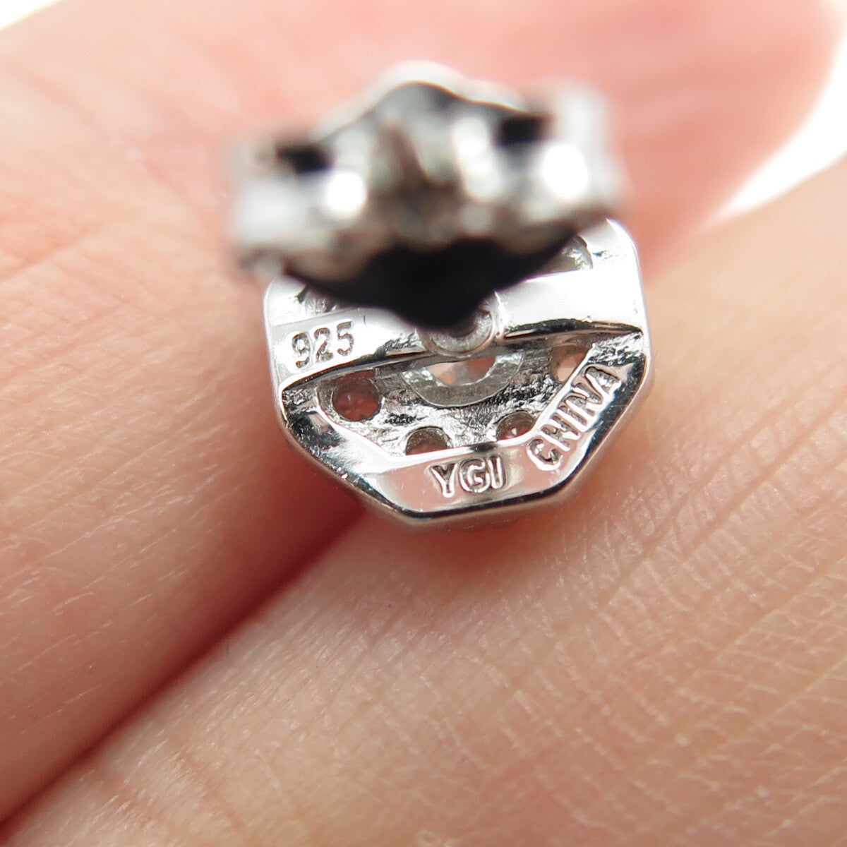 925 Sterling Silver Round-Cut C Z Stud Earrings